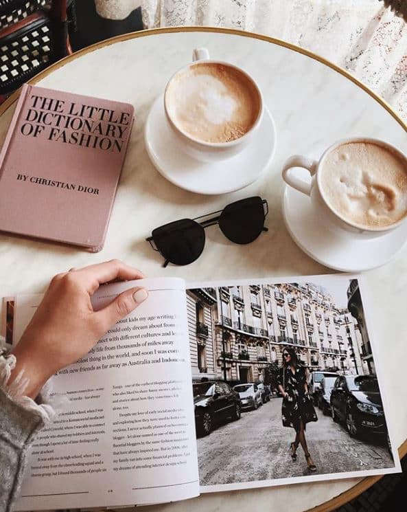 café flat lay