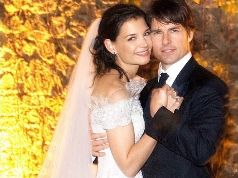 le costume de mariage de tom cruise avec Katie Holmes