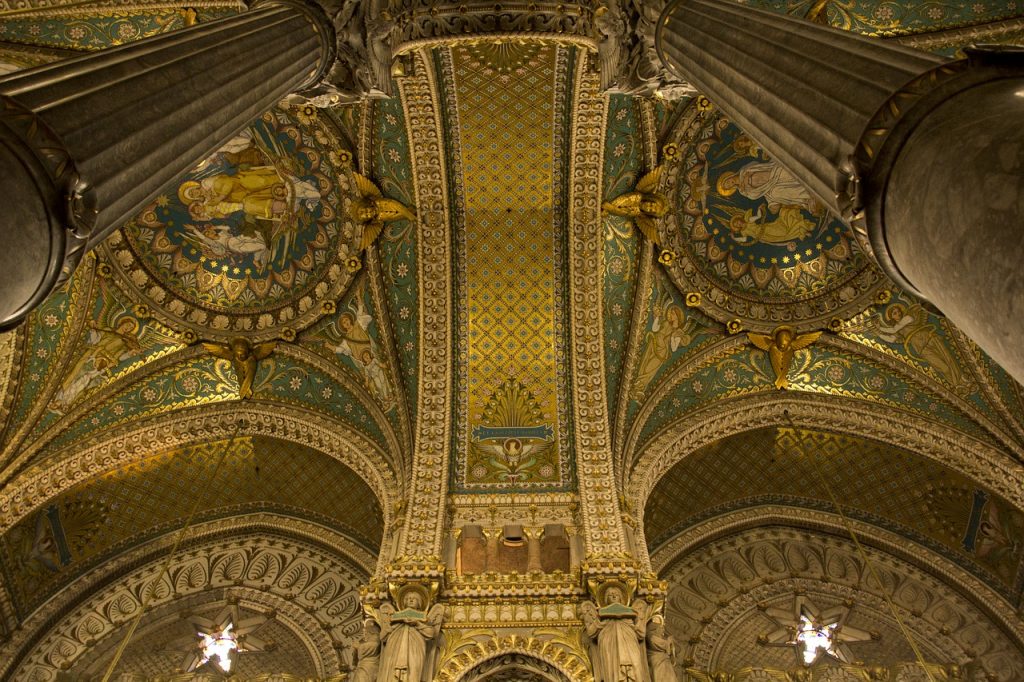 interieur basilique fourviere lyon